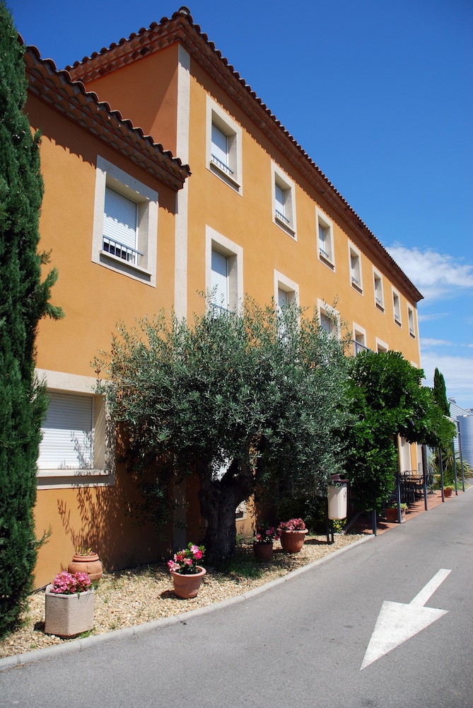 Hôtel De L'orb — hotel in Bedarieux