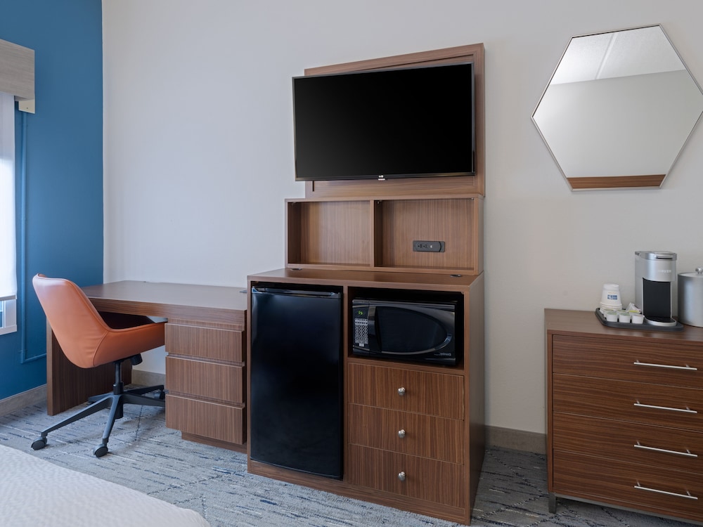 Holiday Inn Express & Suites Augusta West Fort Gordon by IHG - photo 31