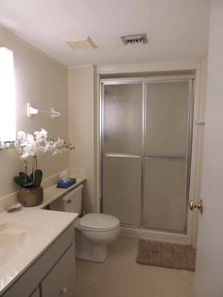 Ocean View Towers #6F - photo 25