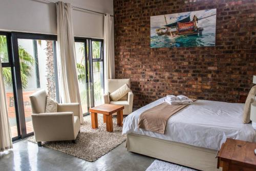 Sunset Mansion Cape Town Rooftop Pool Villa Walk to Beach Mountain Views