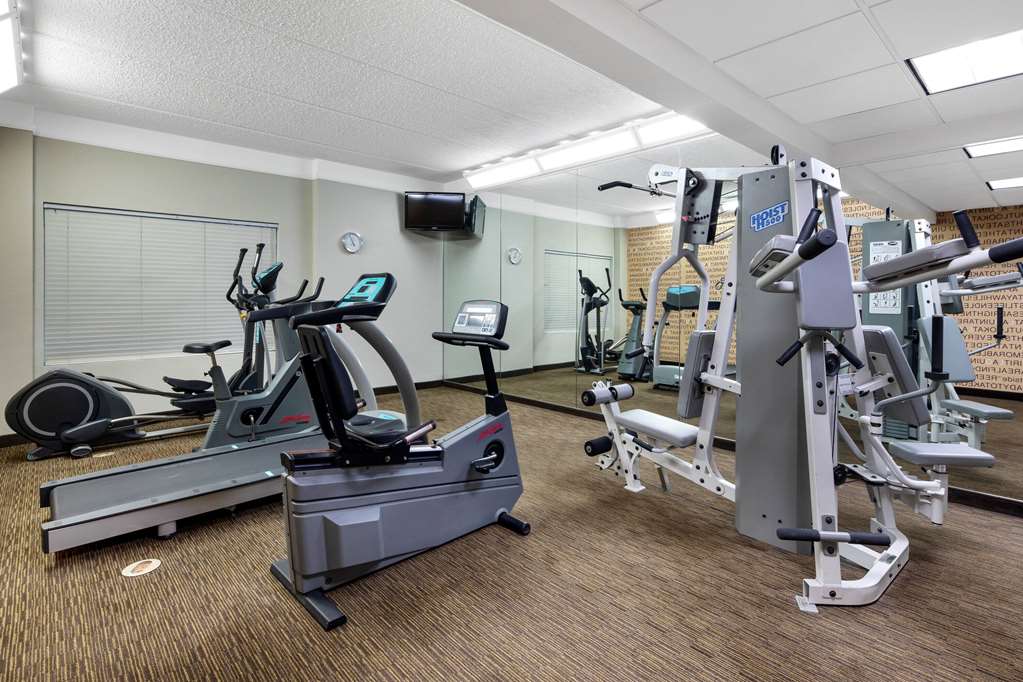 La Quinta by Wyndham Haywood Mall Near Greenville Downtown - photo 15