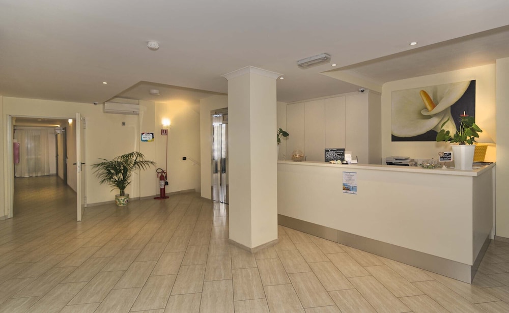 Hotel Lido Inn — Camaiore — photo 2