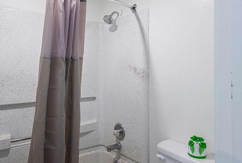 Motel 6 Blue Springs MO - photo 18