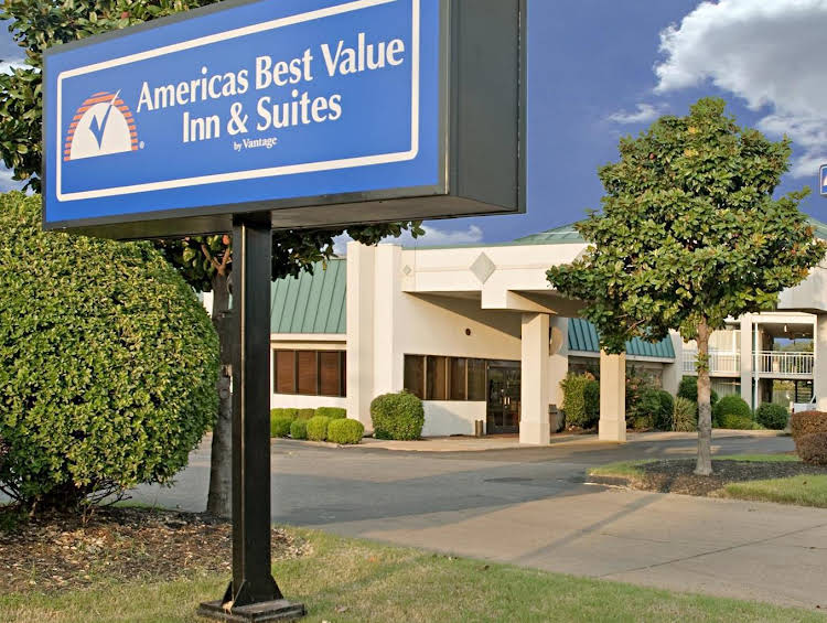 Americas Best Value Inn & Suites Memphis Graceland - photo 12