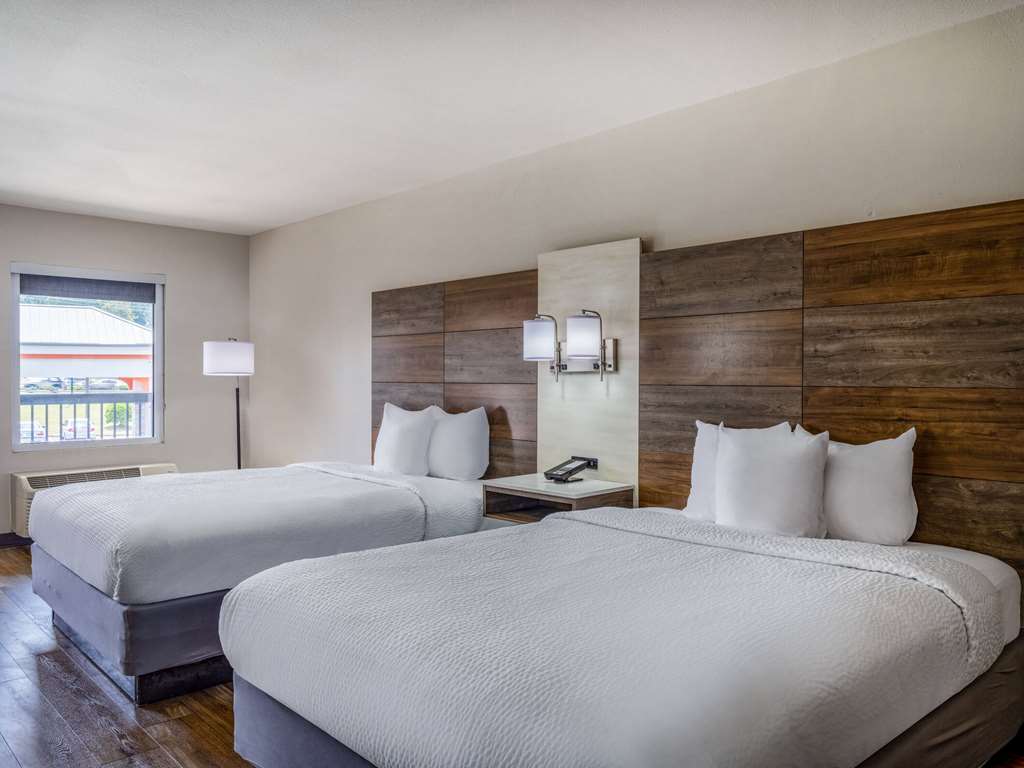 Days Inn by Wyndham Clemson - photo 13