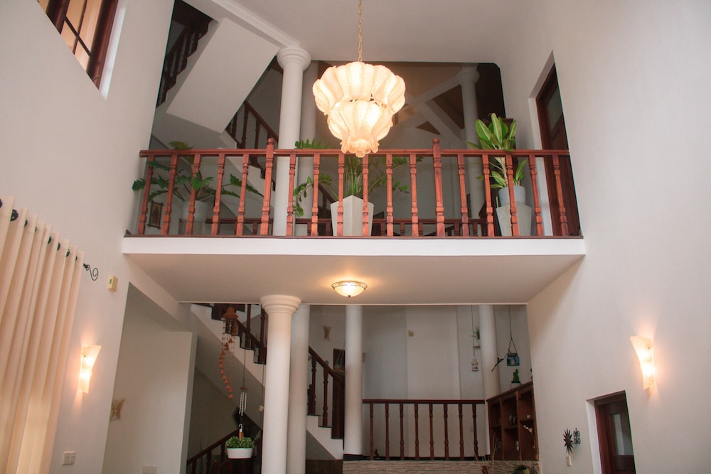 Holistic Villas River — 4-Star Luxury Hotel in Kandy, Sri Lanka