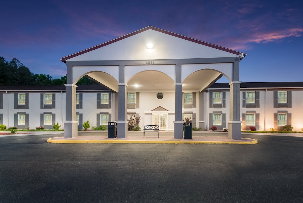 Red Roof Inn Dahlgren Naval Base - photo 45