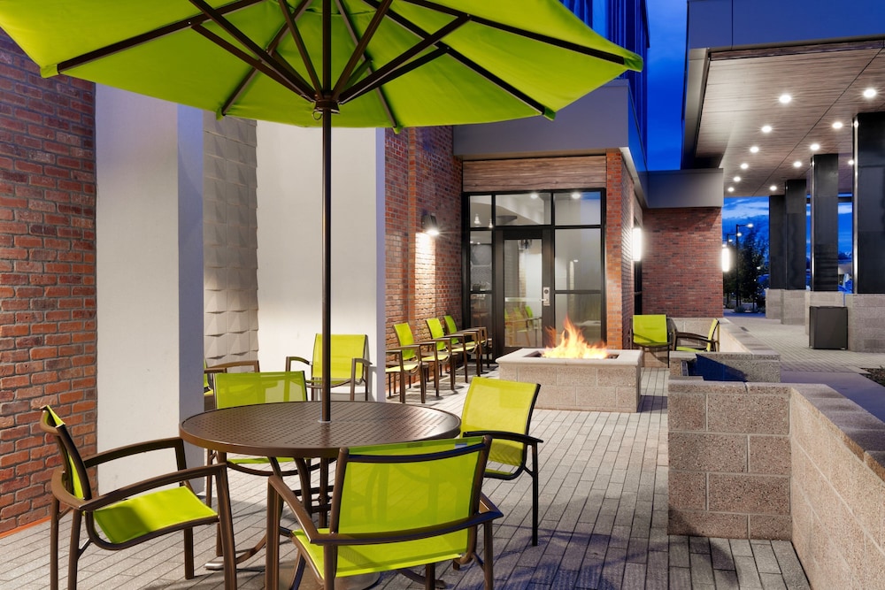 SpringHill Suites by Marriott Phoenix Scottsdale - photo 28