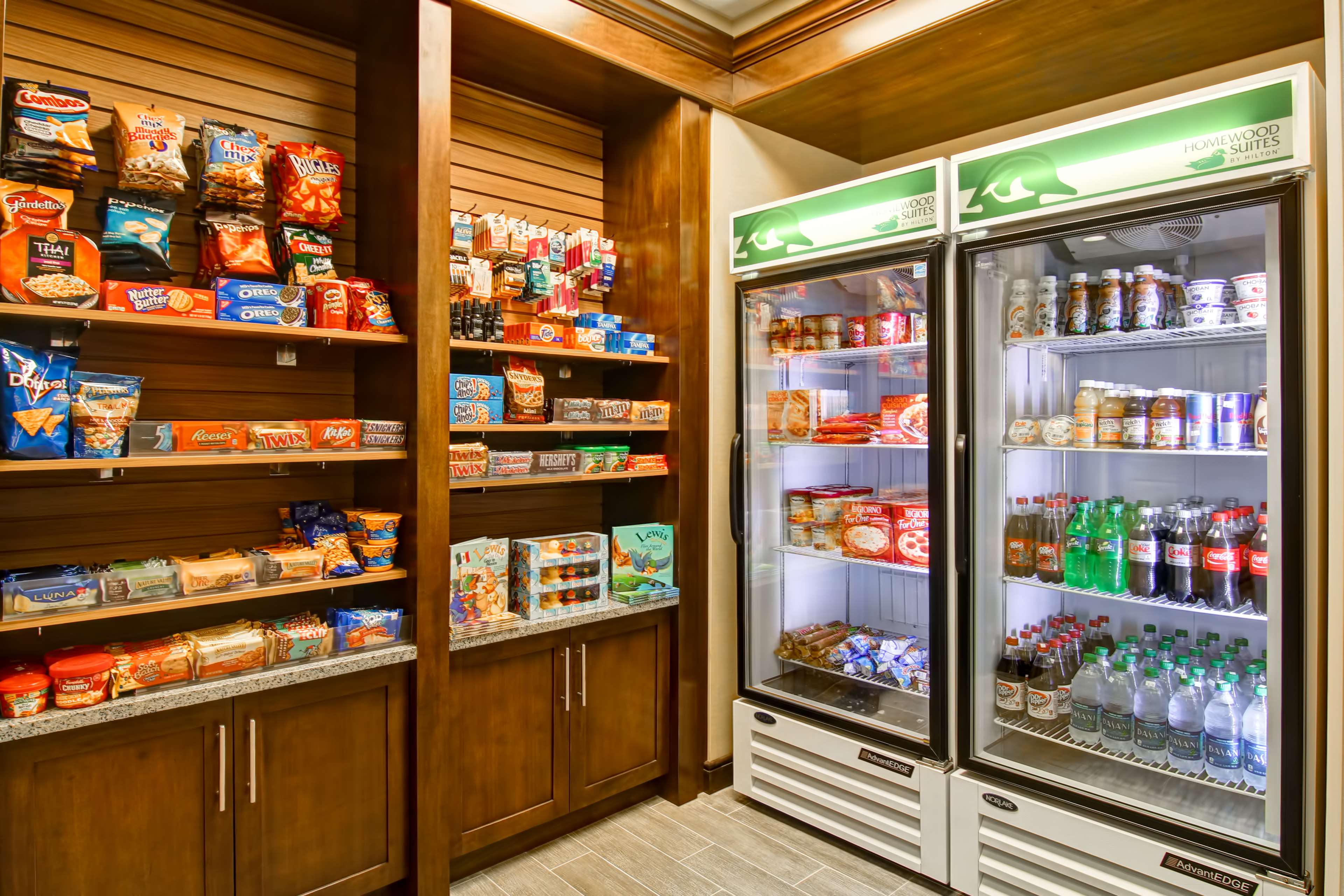 Homewood Suites by Hilton Woodbridge - photo 9