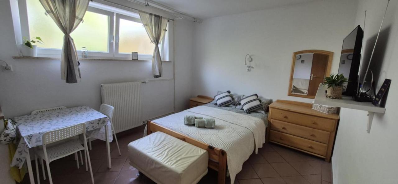 Apartma in the Countryside Under Storzic — hotel in Kranj