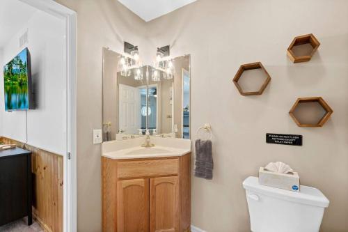 Cozy Cabin perfect for 2 Families — 4-Star Luxury Hotel in Big Bear Lake, United States