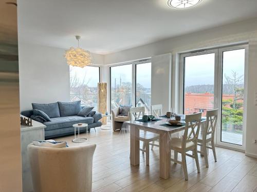 Apartament OCEAN & RIVER Sand Dunes Dziwnów z widokiem na morze i rzękę EPapartamenty — 4-Star Luxury Hotel in Dziwnow, Poland
