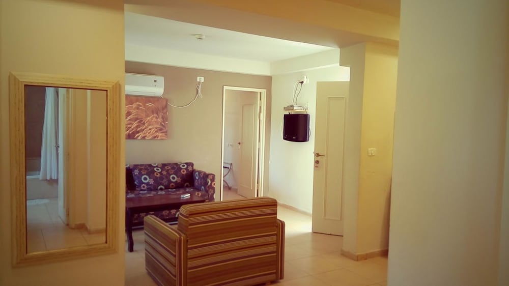 Kibbutz Tiratzvi Country Lodging — Bet She'an — photo 4