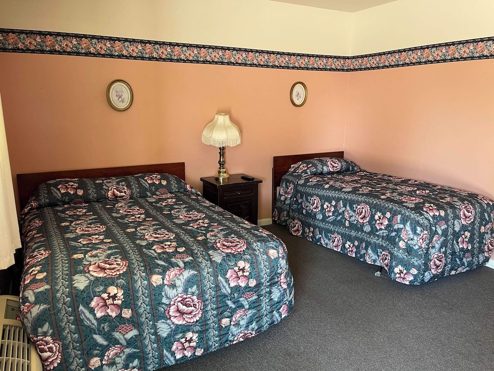 Victorian Inn Superior By Capital O NE - photo 40
