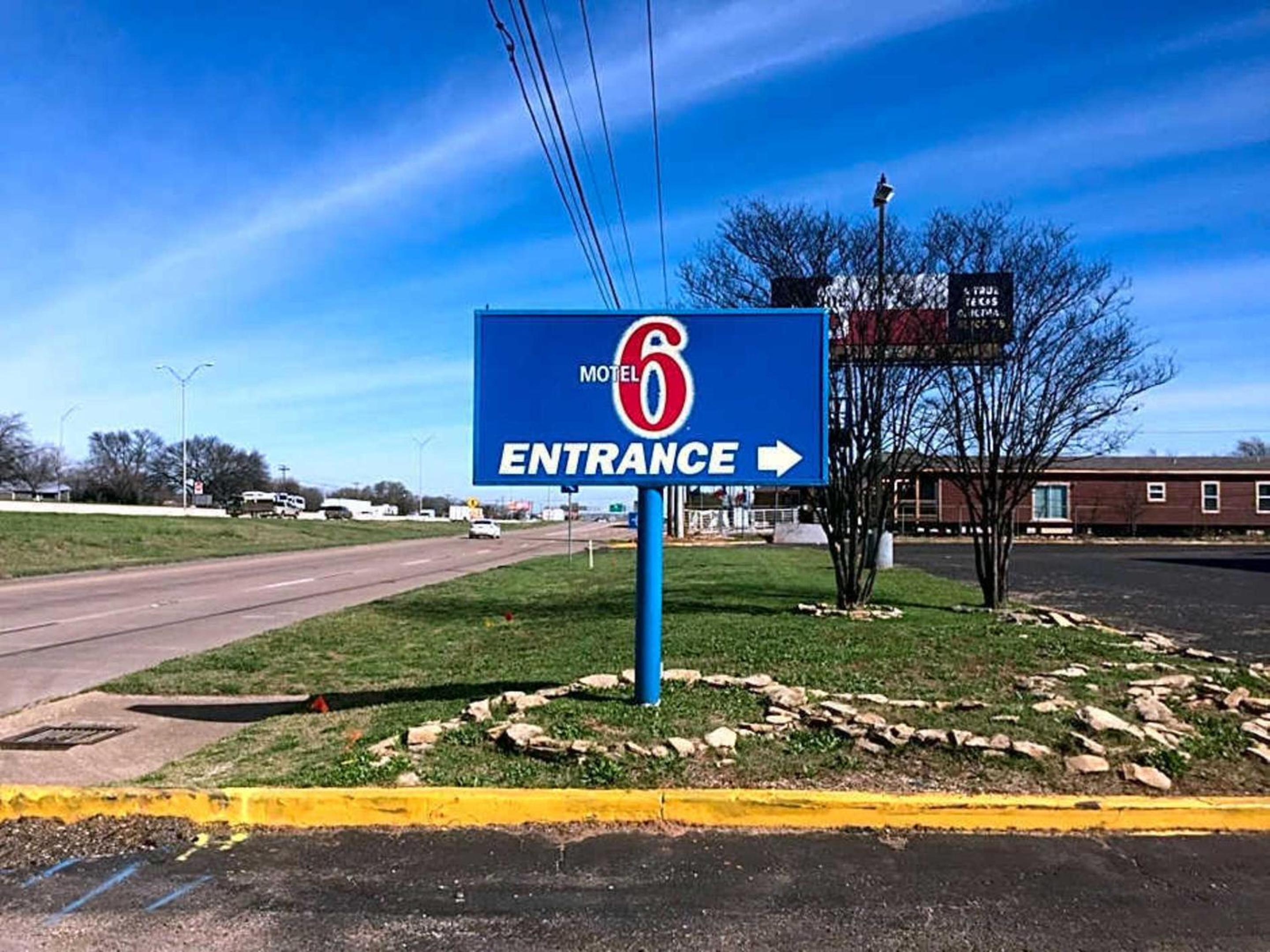 Motel 6 Waco TX - photo 39