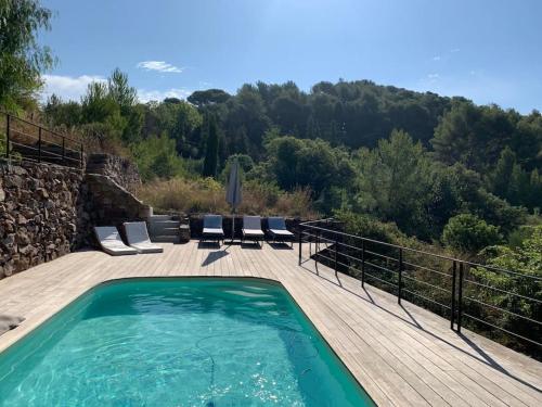 Cabanon in Carqueiranne, France