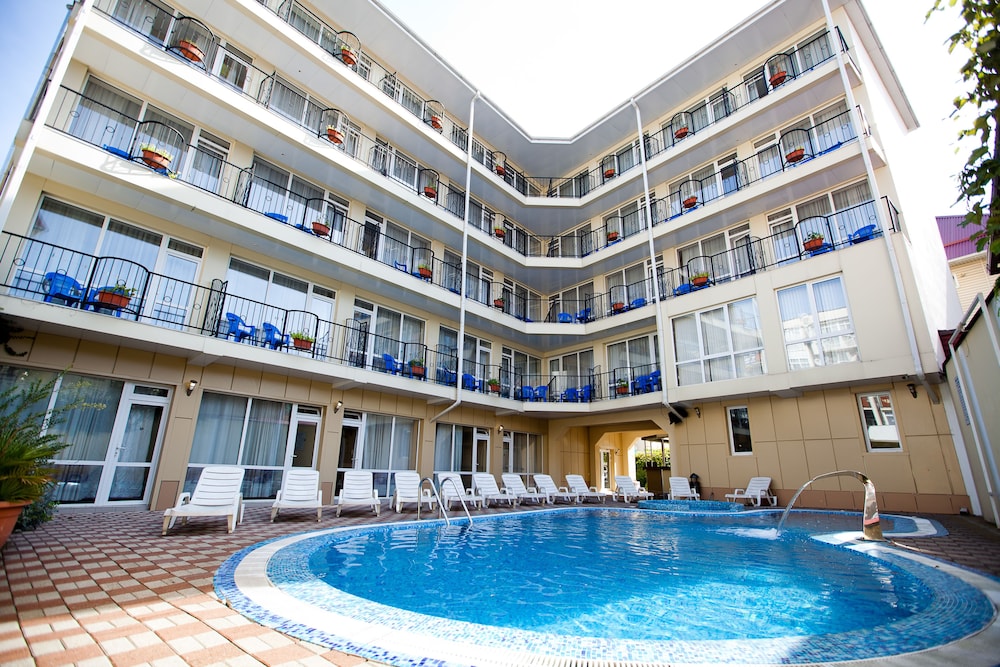 Galotel - carbon neutral hotel in Sochi