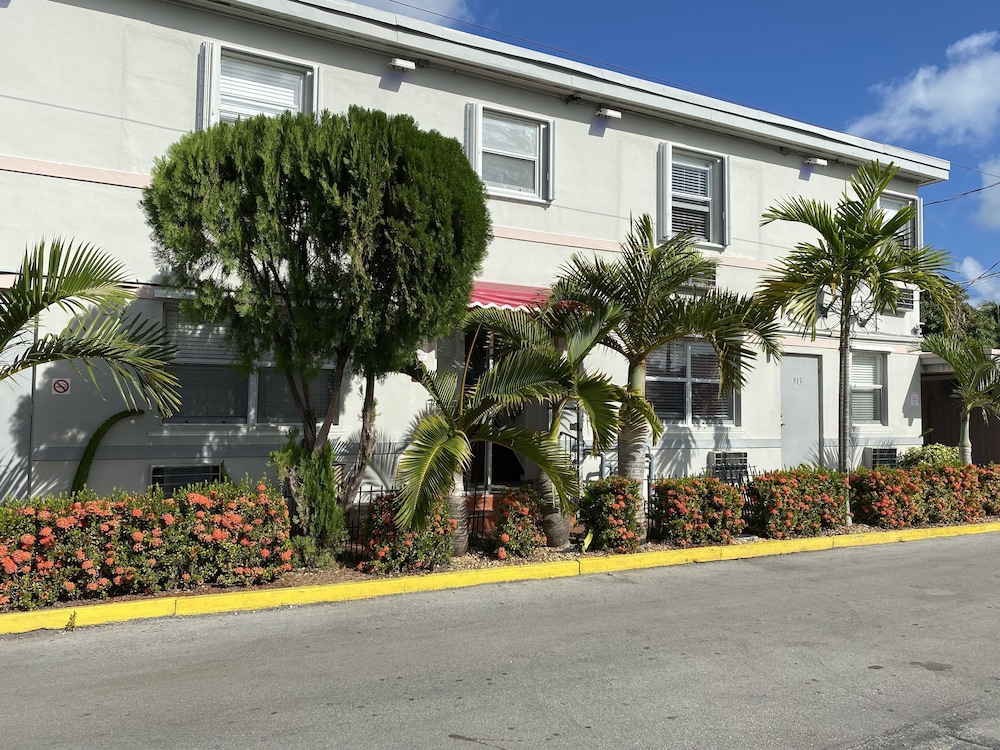 Richard's Hotel - photo 60