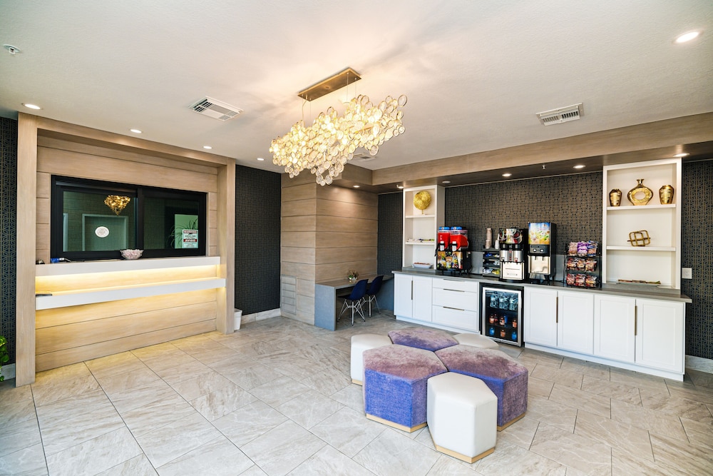 Palace Inn IAH Houston Bush Intercontinental Airport - photo 2