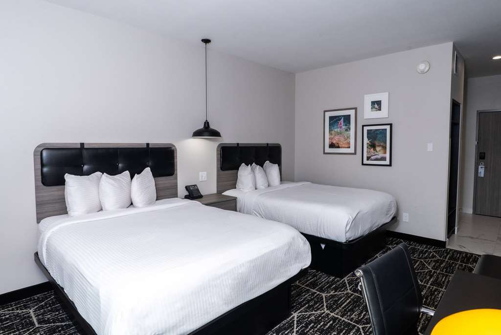 La Quinta Inn & Suites by Wyndham Corpus Christi Southeast - photo 26