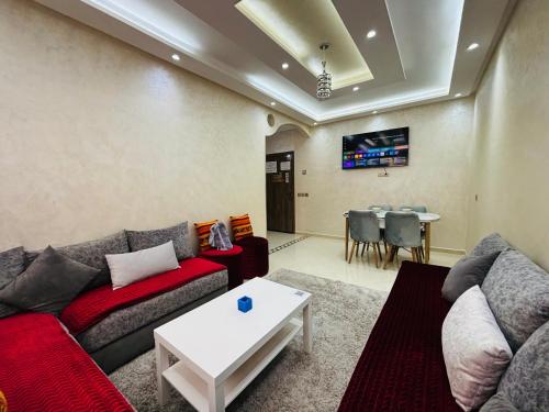Ksyiimmo 3 Marrakech Aéroport — 4-Star Luxury Hotel in Marrakesh, Morocco