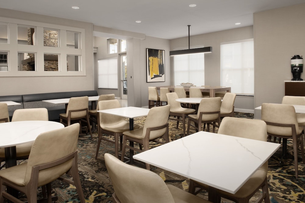 Residence Inn by Marriott Fayetteville Cross Creek - photo 37