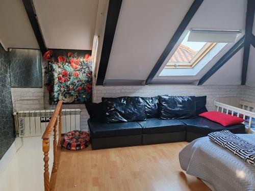 Comfortable Apartment In The Old Tbilisi