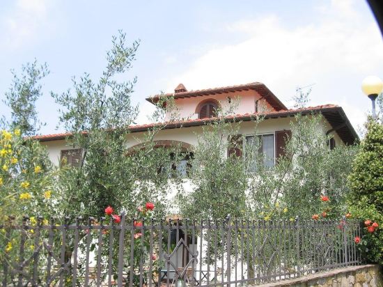 La Locanda Cuccuini — hotel in Cavriglia-Monastero