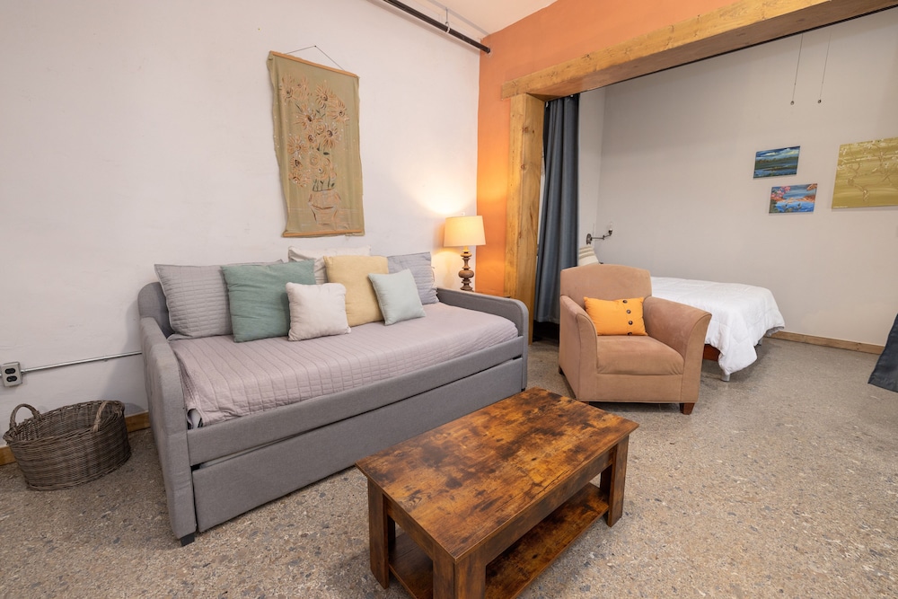 Hartwell Suites - photo 29