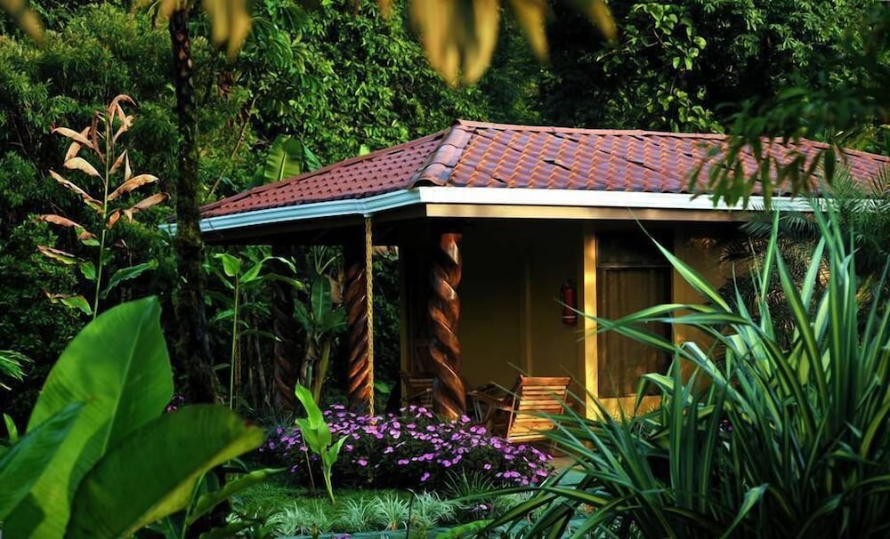 Hotel Catarata Río Celeste in Bijagua, Costa Rica