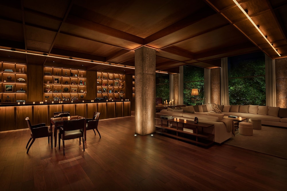 PUBLIC an Ian Schrager hotel - photo 34