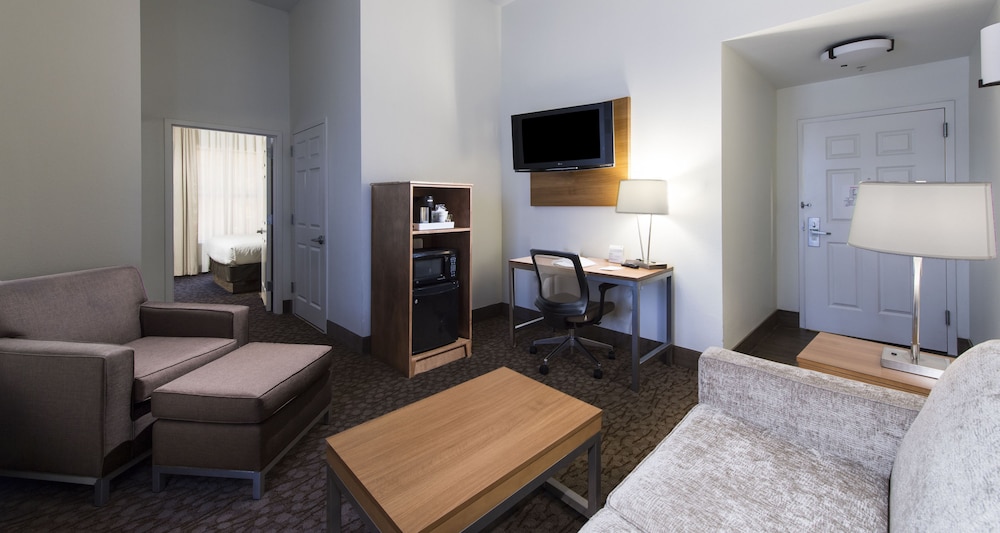 Holiday Inn Savannah Historic District by IHG - photo 8