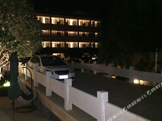 Dingxing Hotspring Hotel in Miyang, People's Republic of China