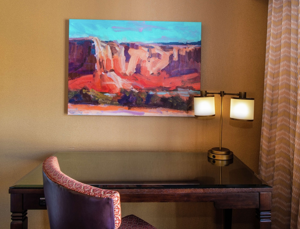 Hilton Santa Fe Historic Plaza - photo 12