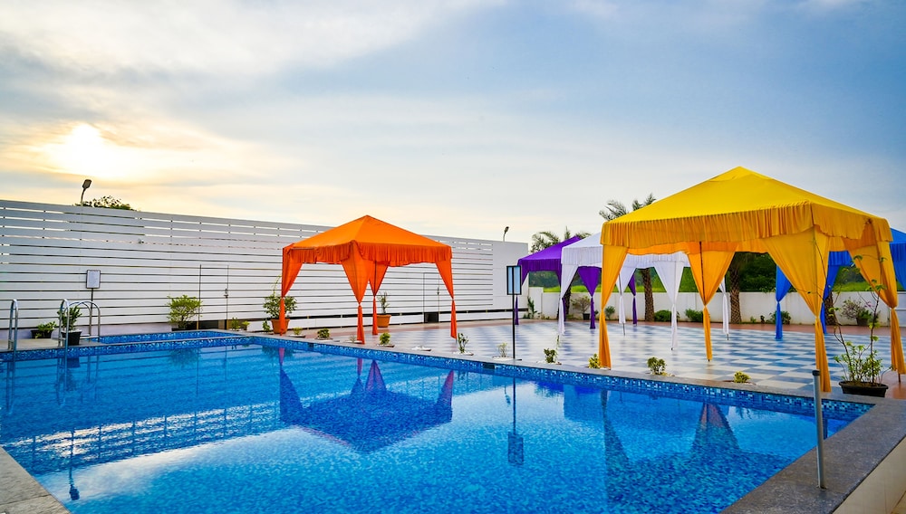 Hotel Laxmi Empire in Madgaon, India