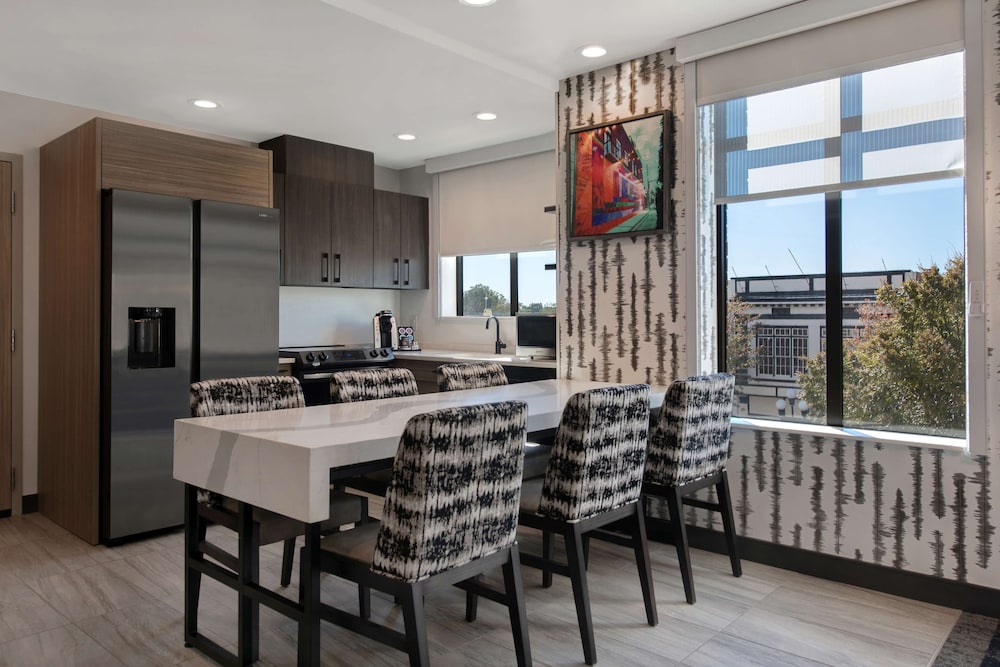 Home2 Suites by Hilton Anderson Downtown - photo 17