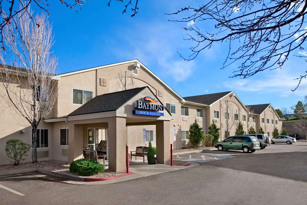 Baymont by Wyndham Golden Red Rocks - photo 2