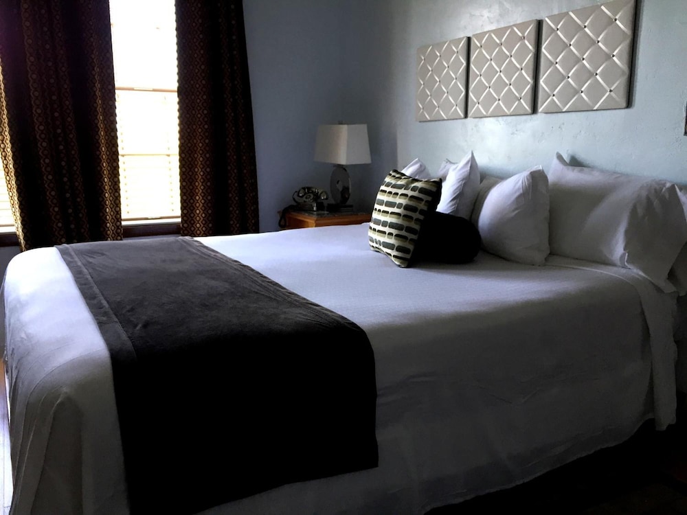Boulder Dam Hotel - photo 13