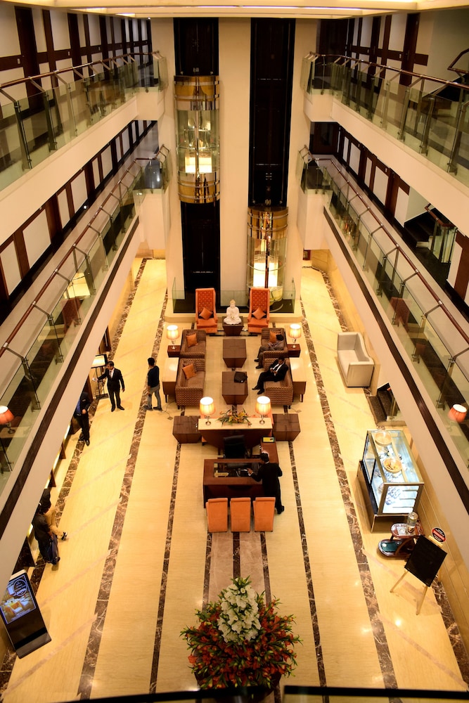 Hotel Royal Cliff — Kanpur — photo 3