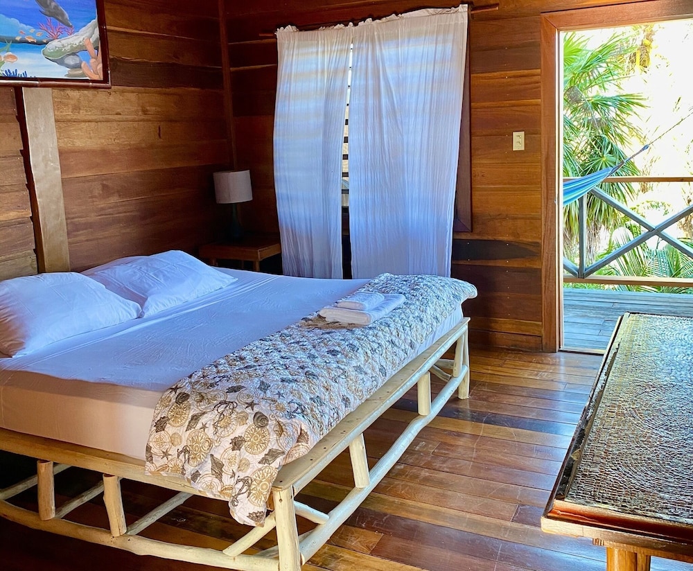 Itza Resort — Belize City — photo 4