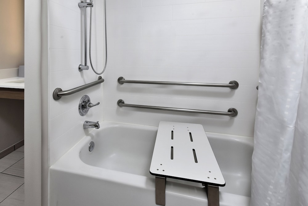 Holiday Inn Express Richmond I 64 Short Pump Area by IHG - photo 21