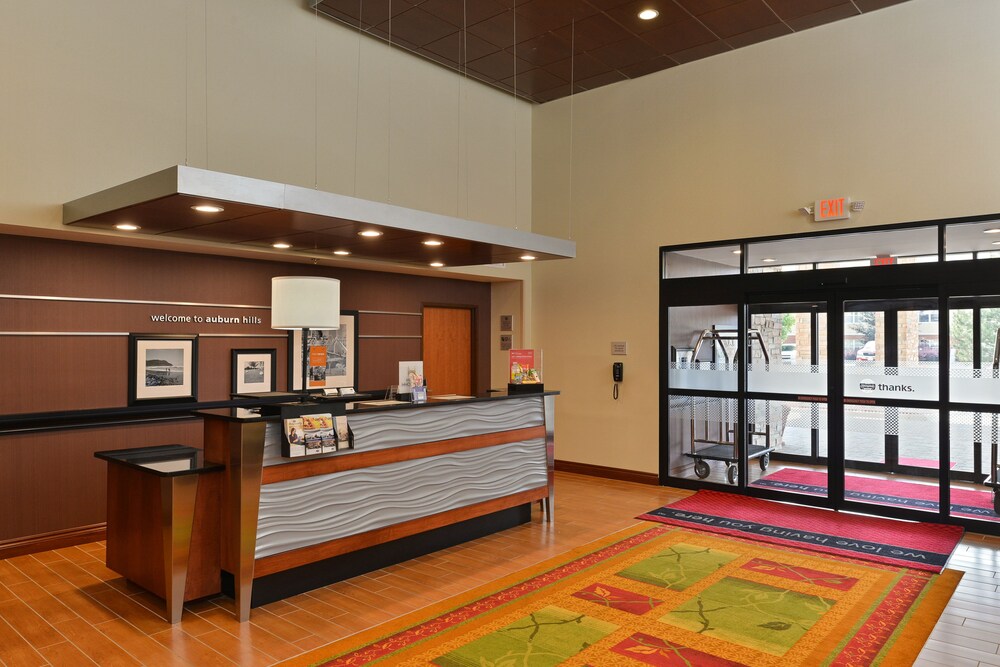 Hampton Inn Detroit Auburn Hills South - photo 2
