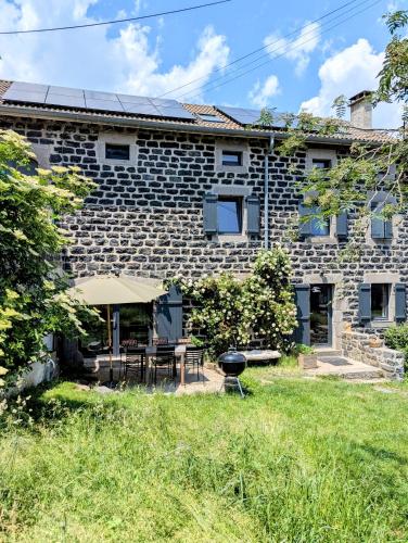 Grande Ferme de 250m2 Renovee Au Charme Rustique — hotel in Mazet-Saint-Voy