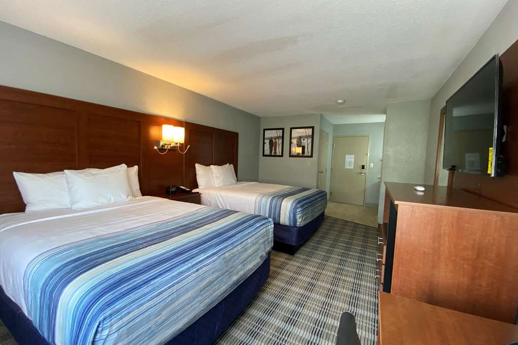 AmericInn by Wyndham Williamsburg - featured photo