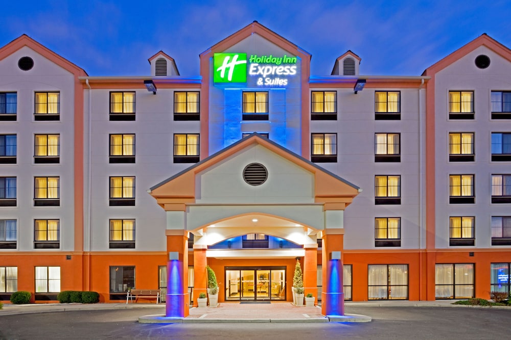 Holiday Inn Express Hotel & Suites Meadowlands Area by IHG - photo 36