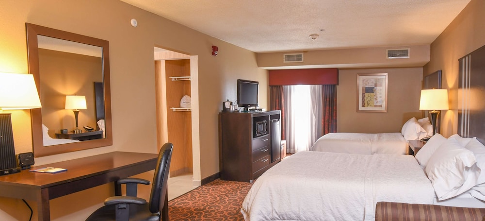 Hampton Inn Dry Ridge - photo 9