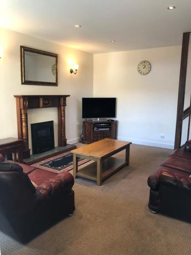 Spacious home by the sea in Scalloway. — 4-Star Luxury Hotel in Scalloway, United Kingdom