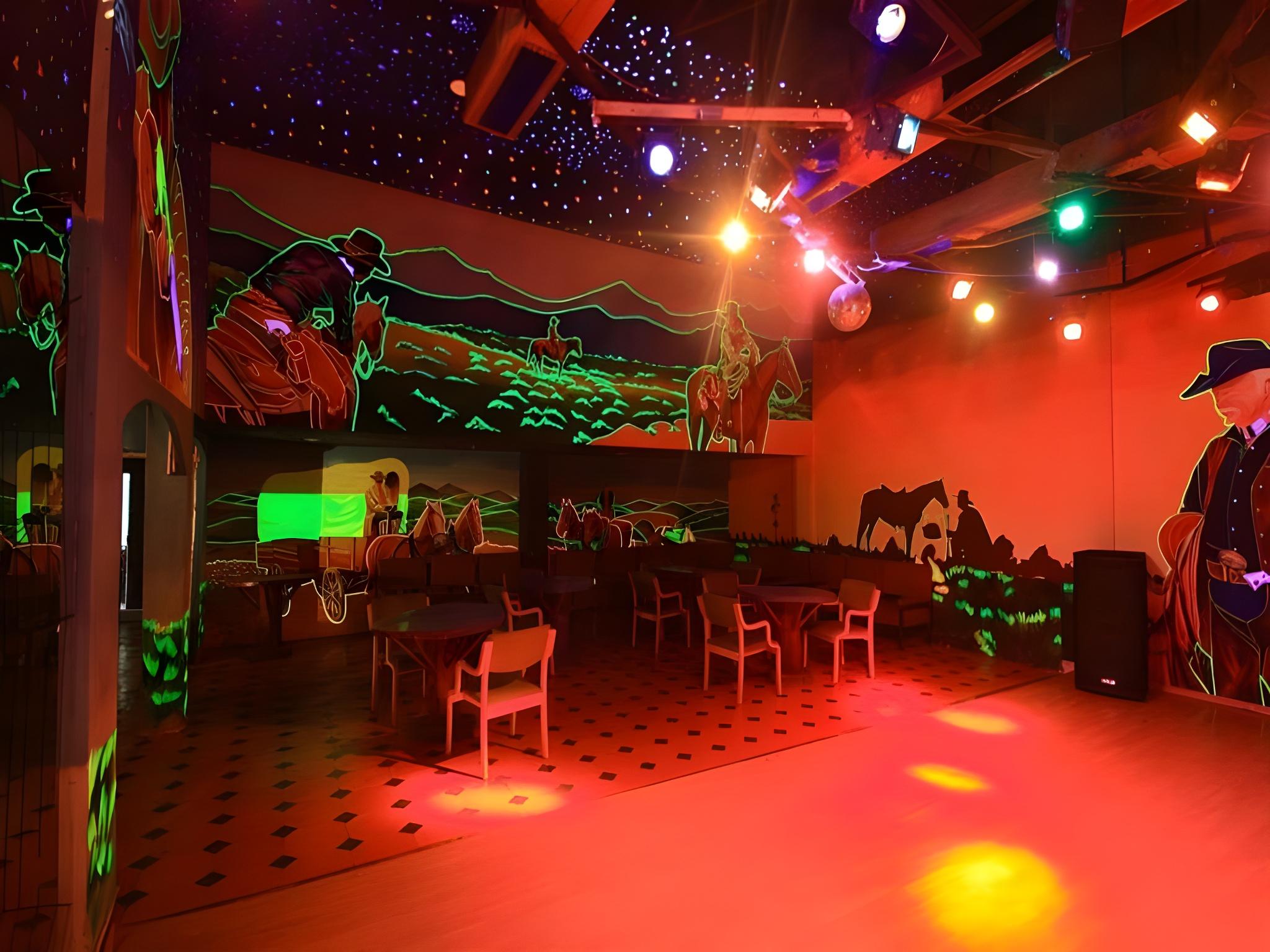 Howard Johnson Ooty India in Tanjore, India