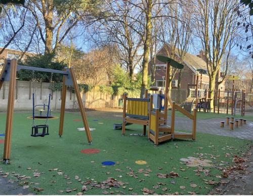 Child favorite coach house city villa tilburg — 4-Star Luxury Hotel in Tilburg, Netherlands