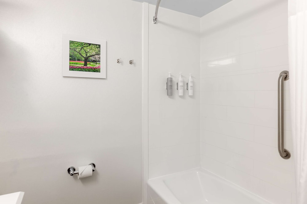Hampton Inn Columbia I 26 Harbison Blvd. - photo 67